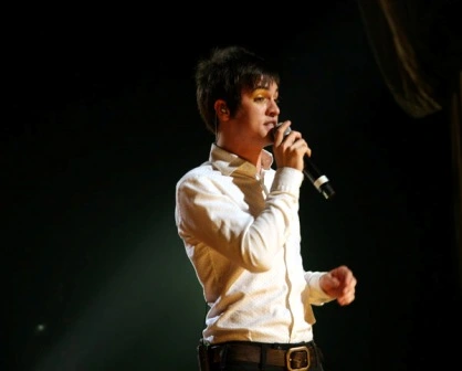 Panic! At The Disco - PANIC! AT THE DISCO 3996876[1].jpg